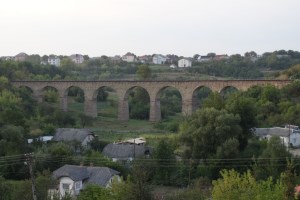 Плебанівський міст-віадук
